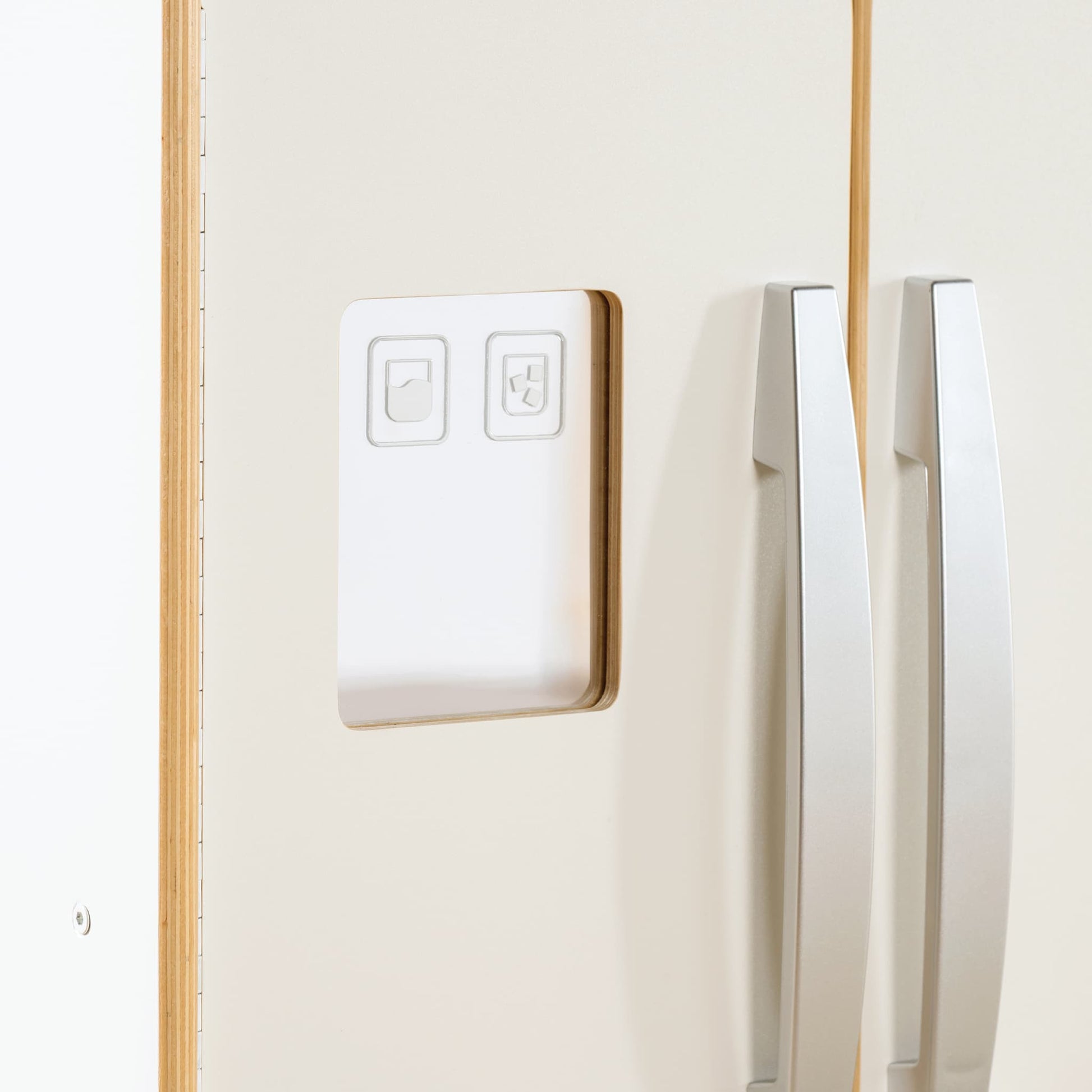 EdQ Kitchen Refrigerator