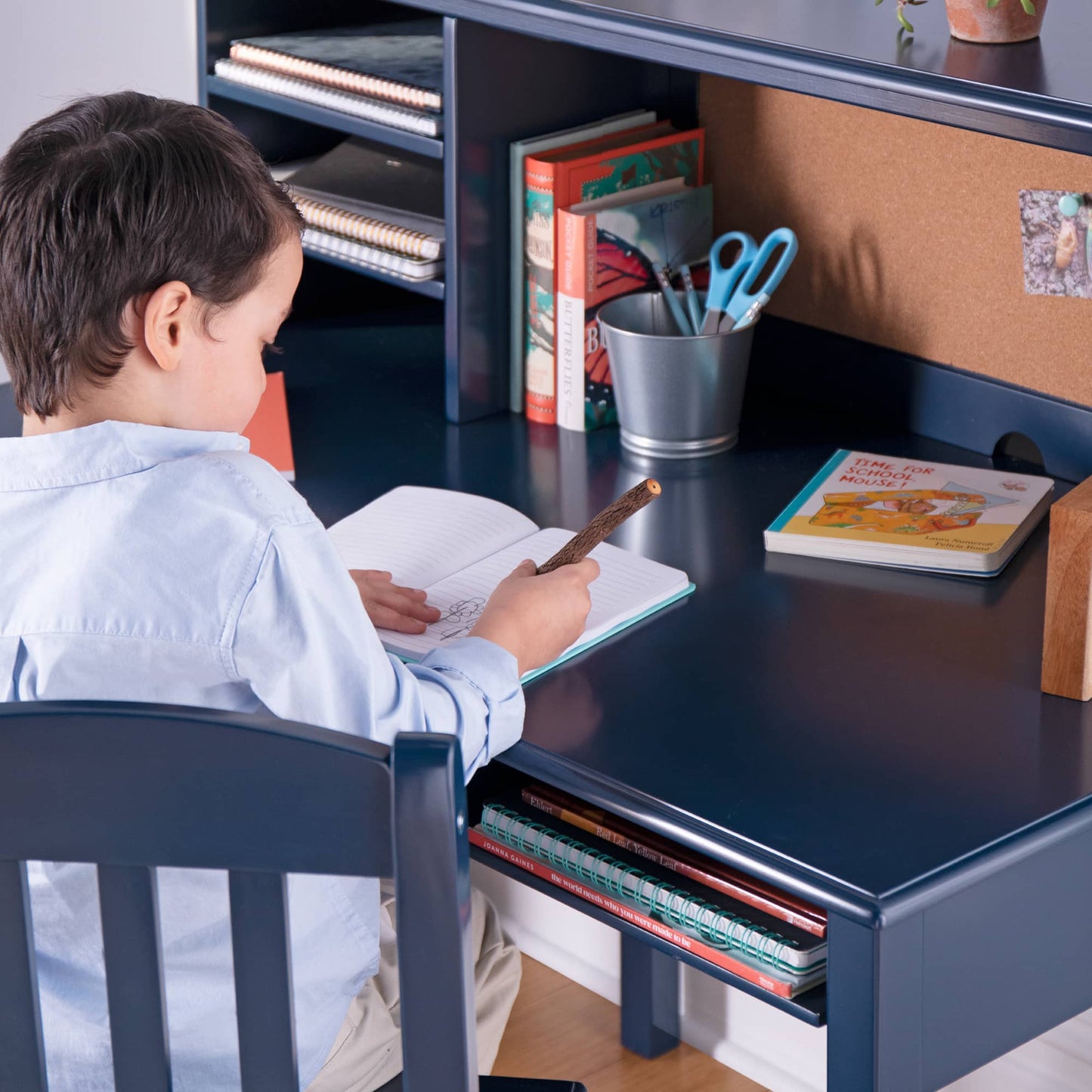 Kids' Taiga Desk, Hutch and Chair Set