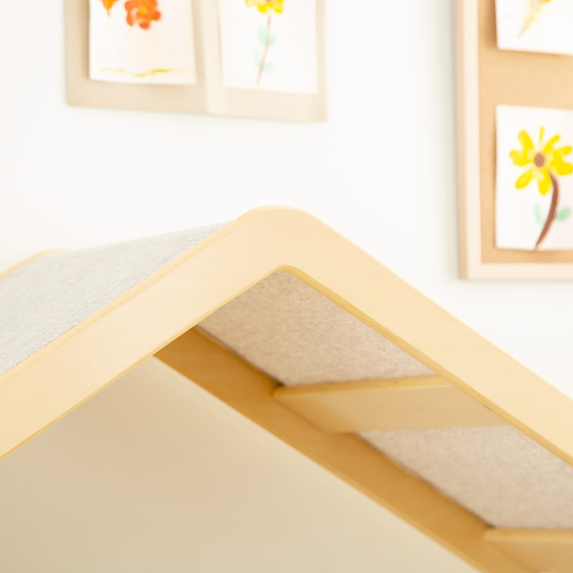 EdQ Reading Nook with Storage